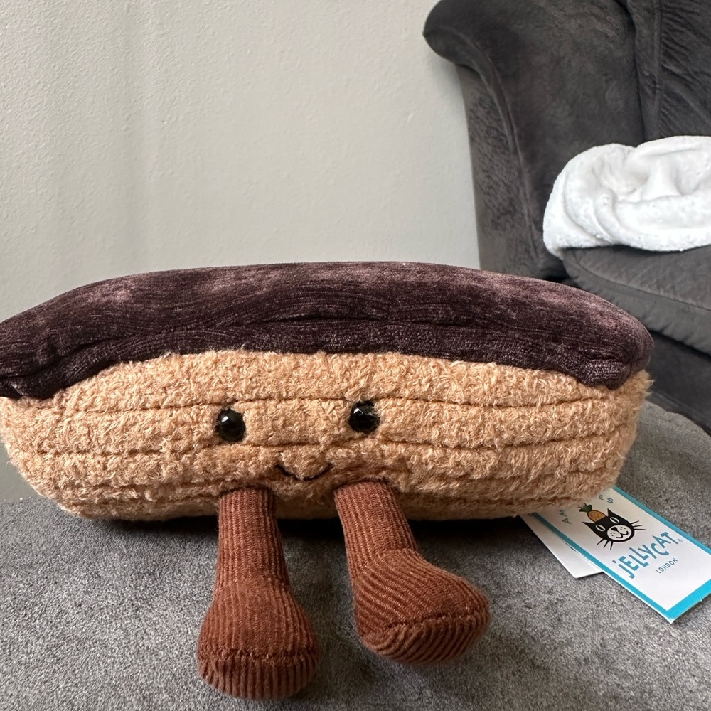 JELLYCAT- Etienne Eclair 🍫